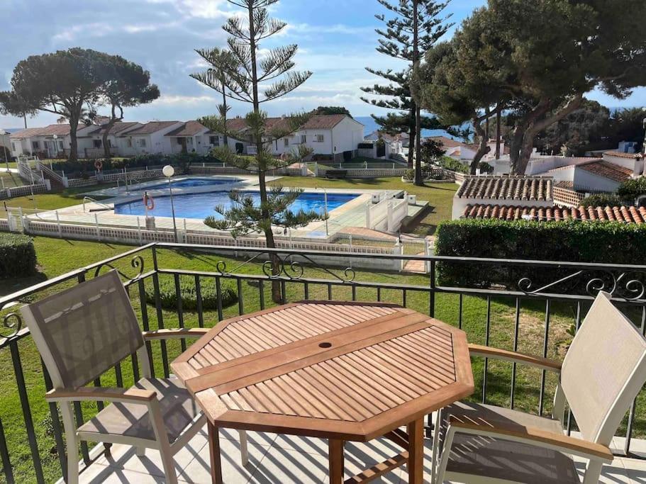 Apartmán Precioso Loft Con Piscina Y Vistas La Cala De Mijas Exteriér fotografie